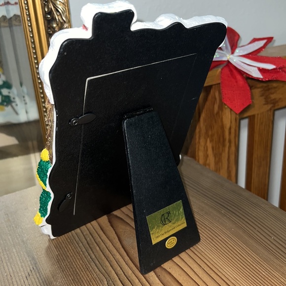 Adorable U of O Snowman Picture Frame 4x6” Photos Team Spirit Oregon Cabin - Picture 5 of 7